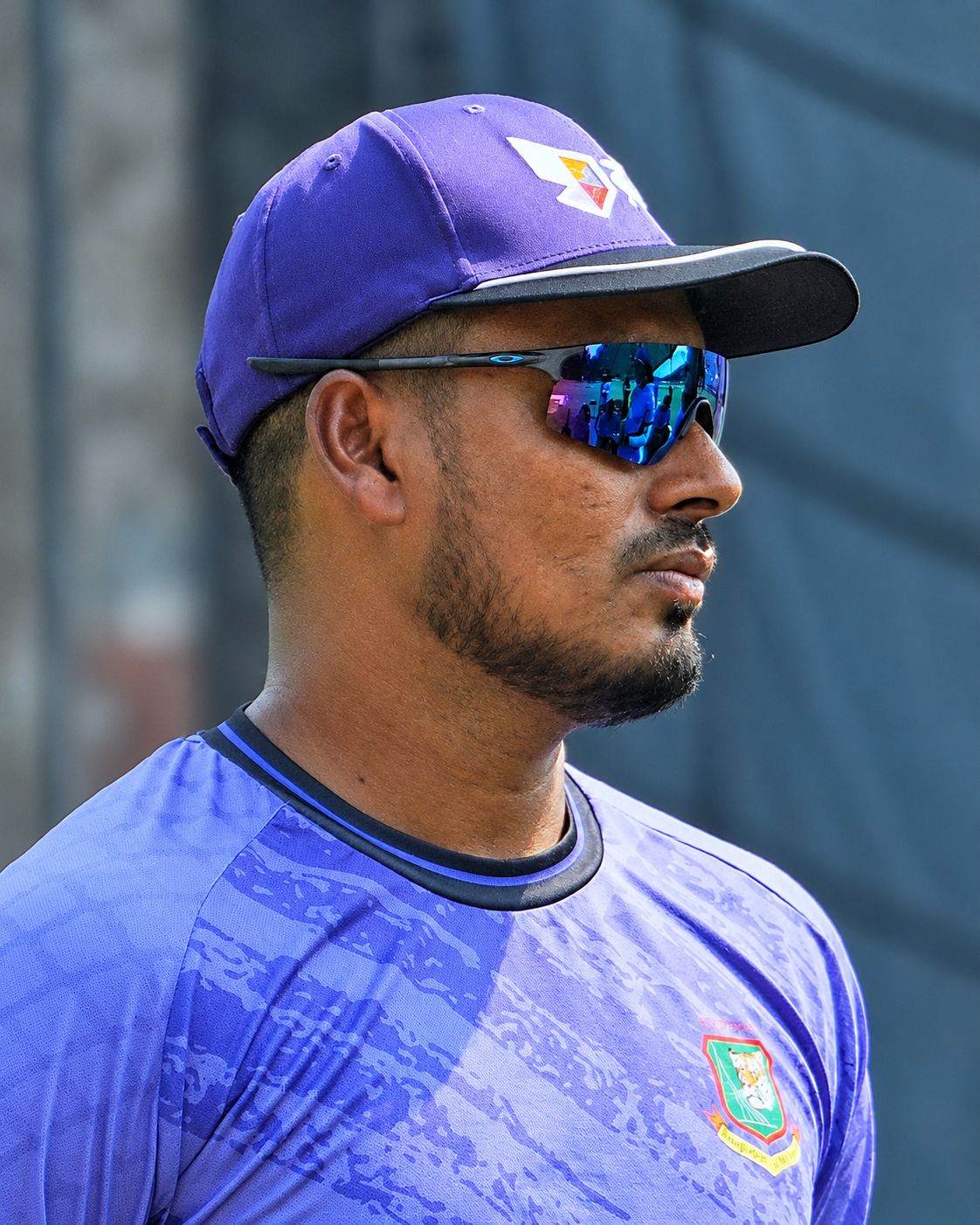 Mohammad Ashraful Closely Observes the Players During Practice © BCB