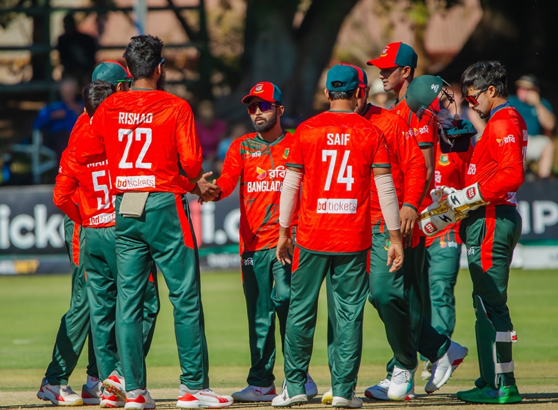 Bangladesh was spot on with the ball ©ZC