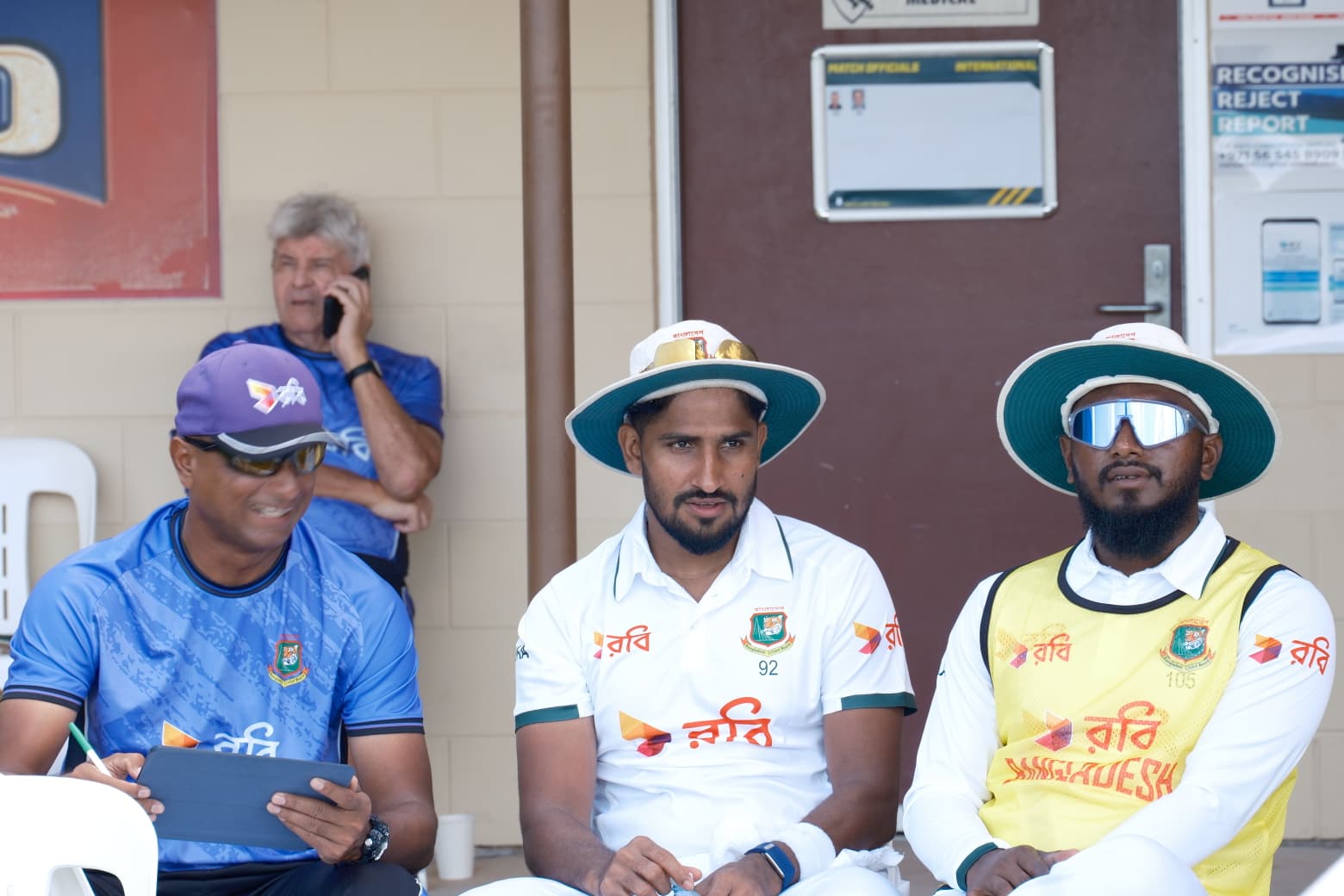 Khaled & Jaker watching the match ©CA