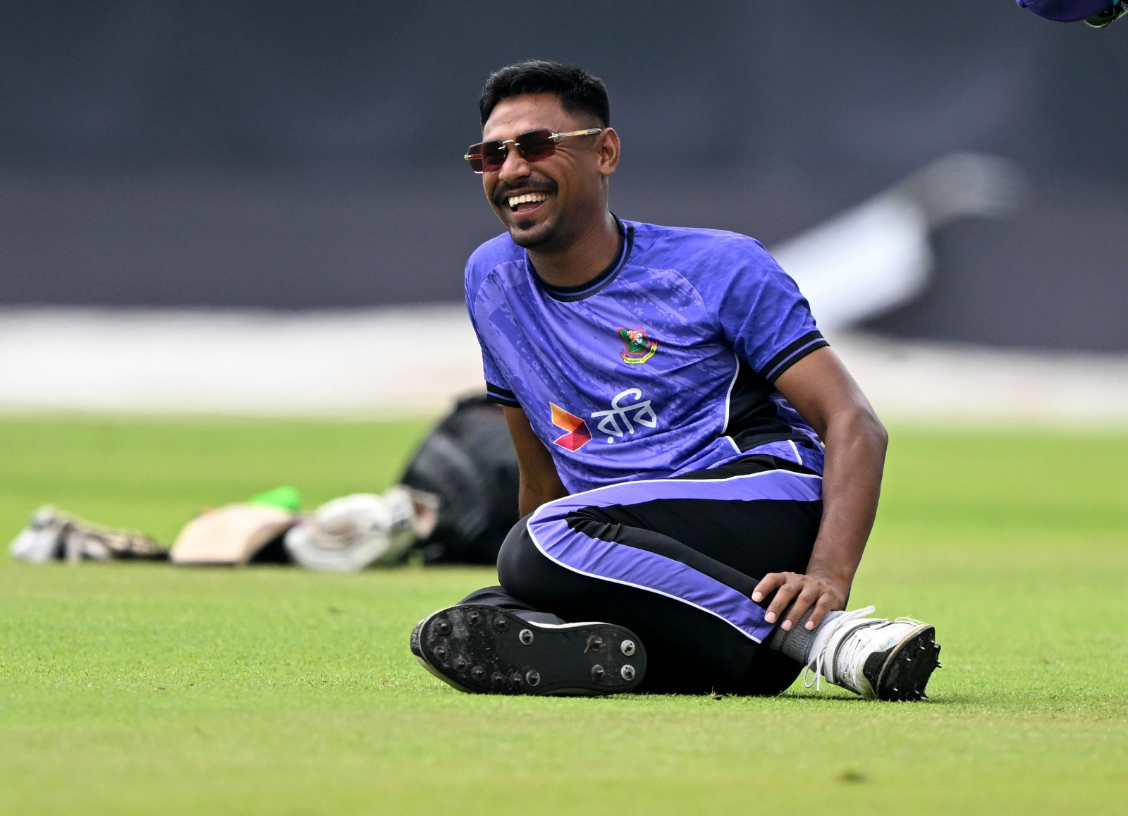 Mustafiz was cheerful during practice ©BDCricTime