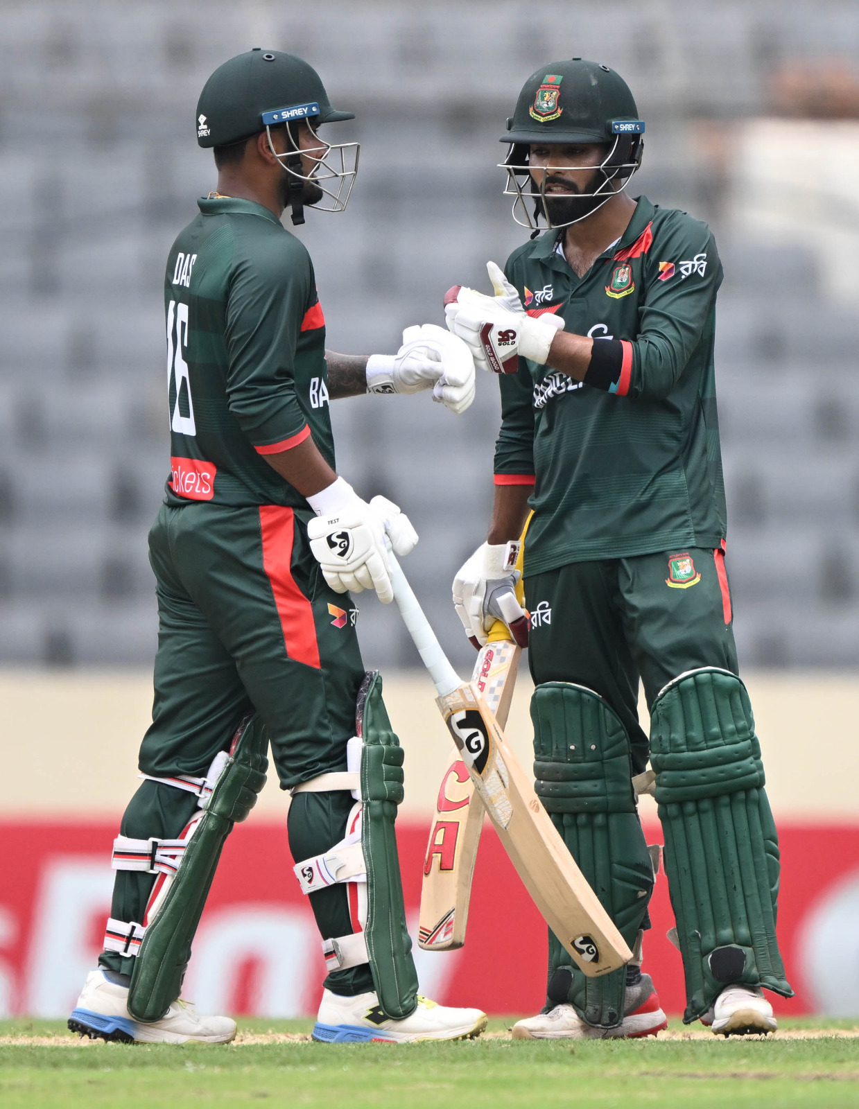 Hridoy & Litton came to the rescue ©BDCricTime