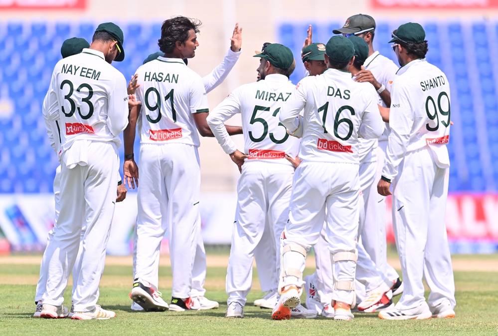 Bangladesh started well with the ball ©ACB
