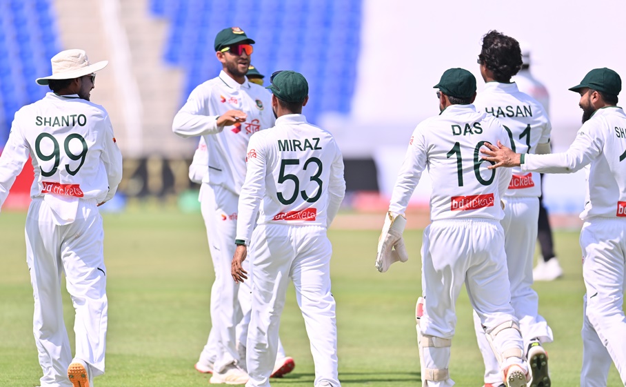 Bangladesh took some early wickets ©ACB