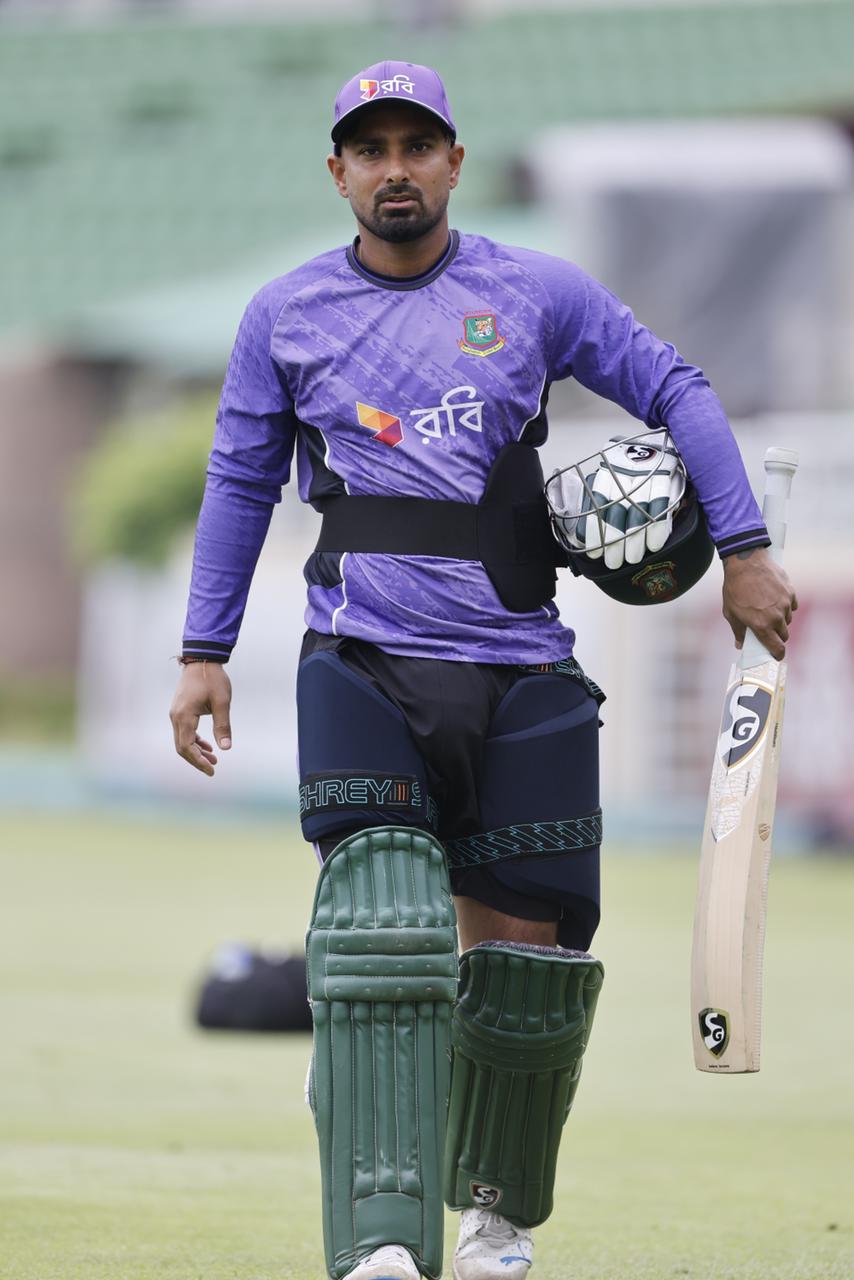 Tiger captain Litton Das in practice ©BDCricTime