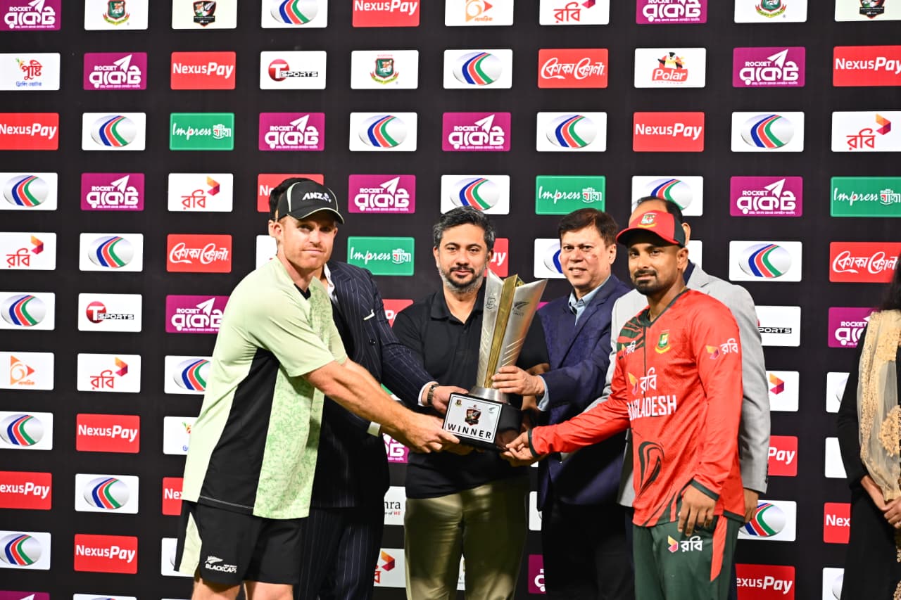 The trophy was shared between two teams ©BDCricTime