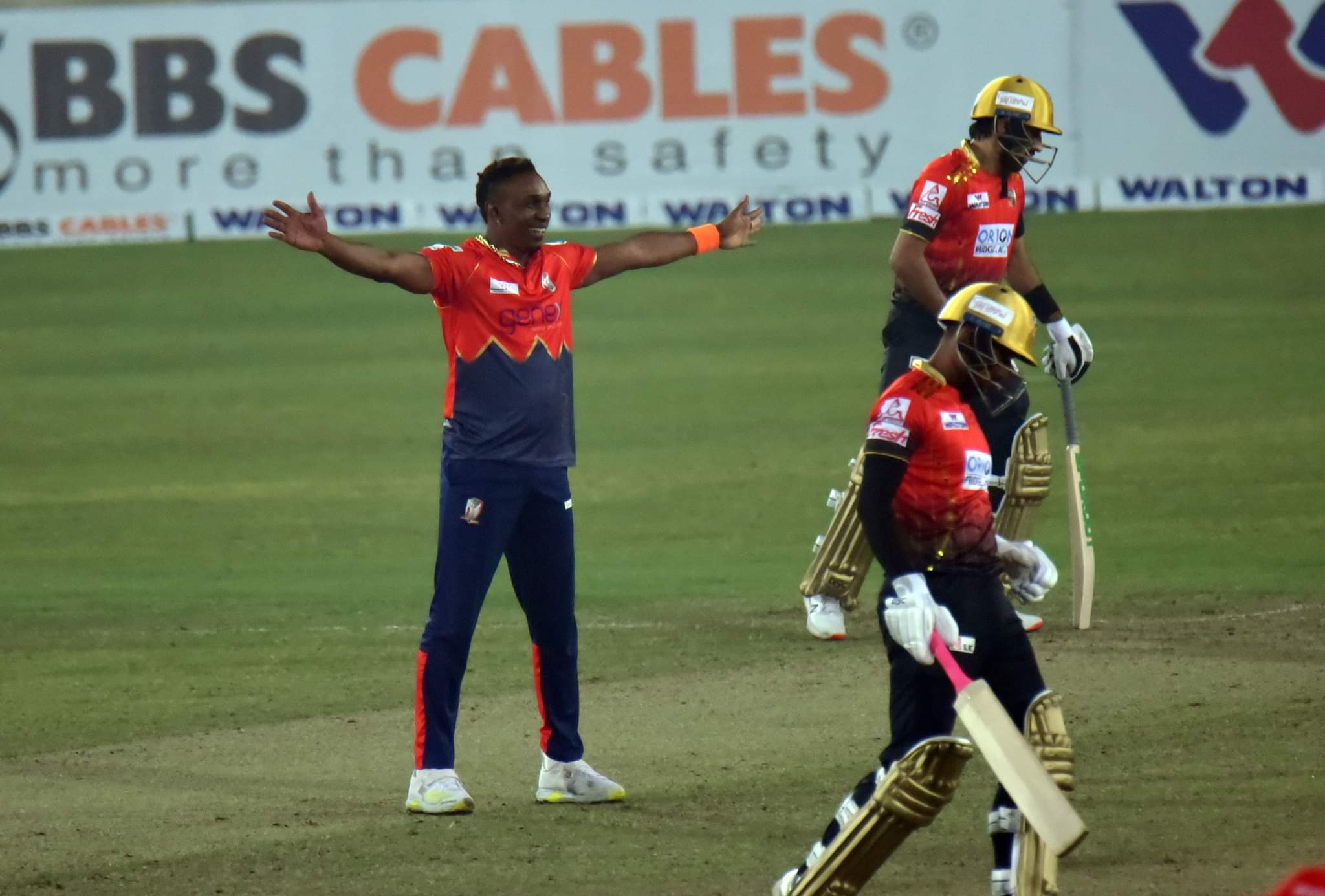 Dwayne Bravo brings out his celebration.  
