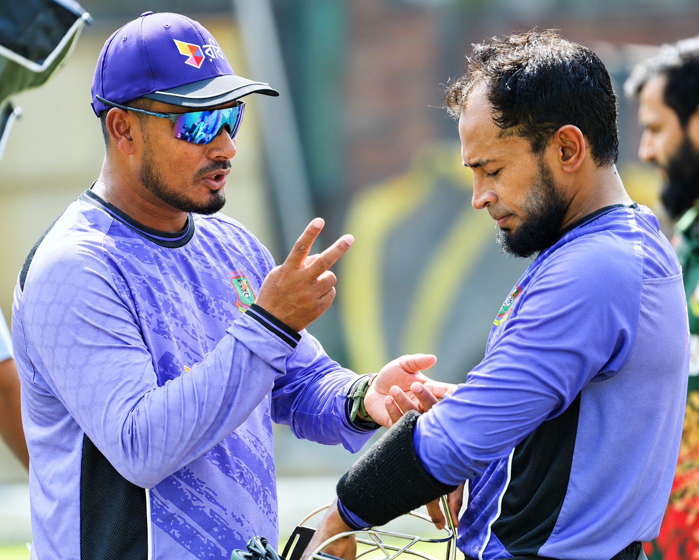 Mohammad Ashraful Guides Mushfiqur Rahim During Batting Practice © BCB