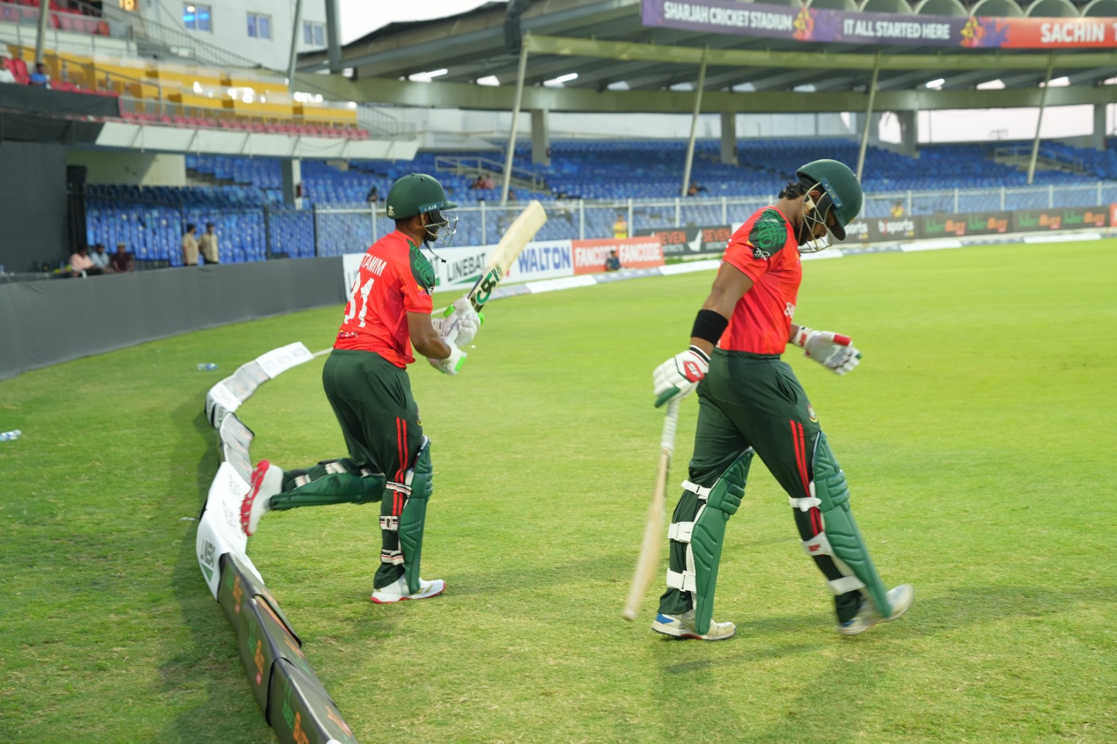Tanzid Hasan Tamim and Parvez Hossain Emon open the innings for Tigers against UAE ©ECB