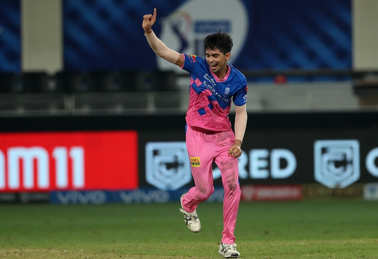 Kartik Tyagi celebrates after snatching victory for Rajasthan. Punjab Kings vs Rajasthan Royals, Match 32, IPL 2021. © BCCI
