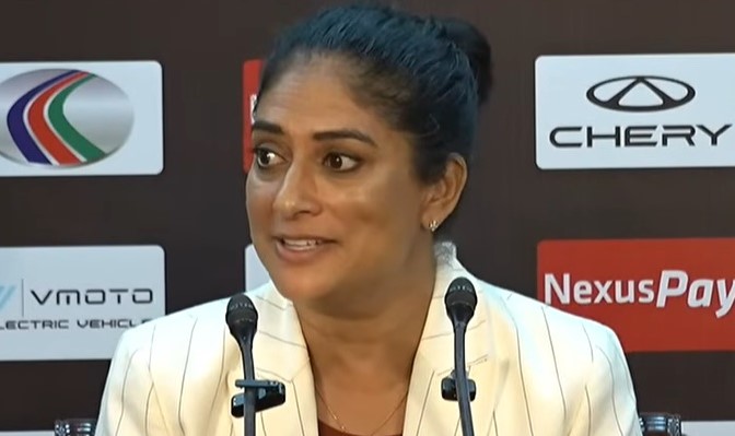 “There aren’t many green lights for the BPL” - Lisa Sthalekar calls for change