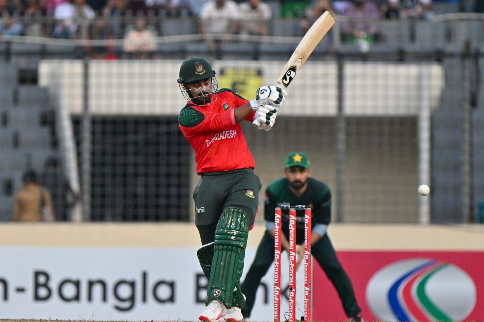 Captain Litton Das deperts after scoring only 8 runs ©BDCricTime