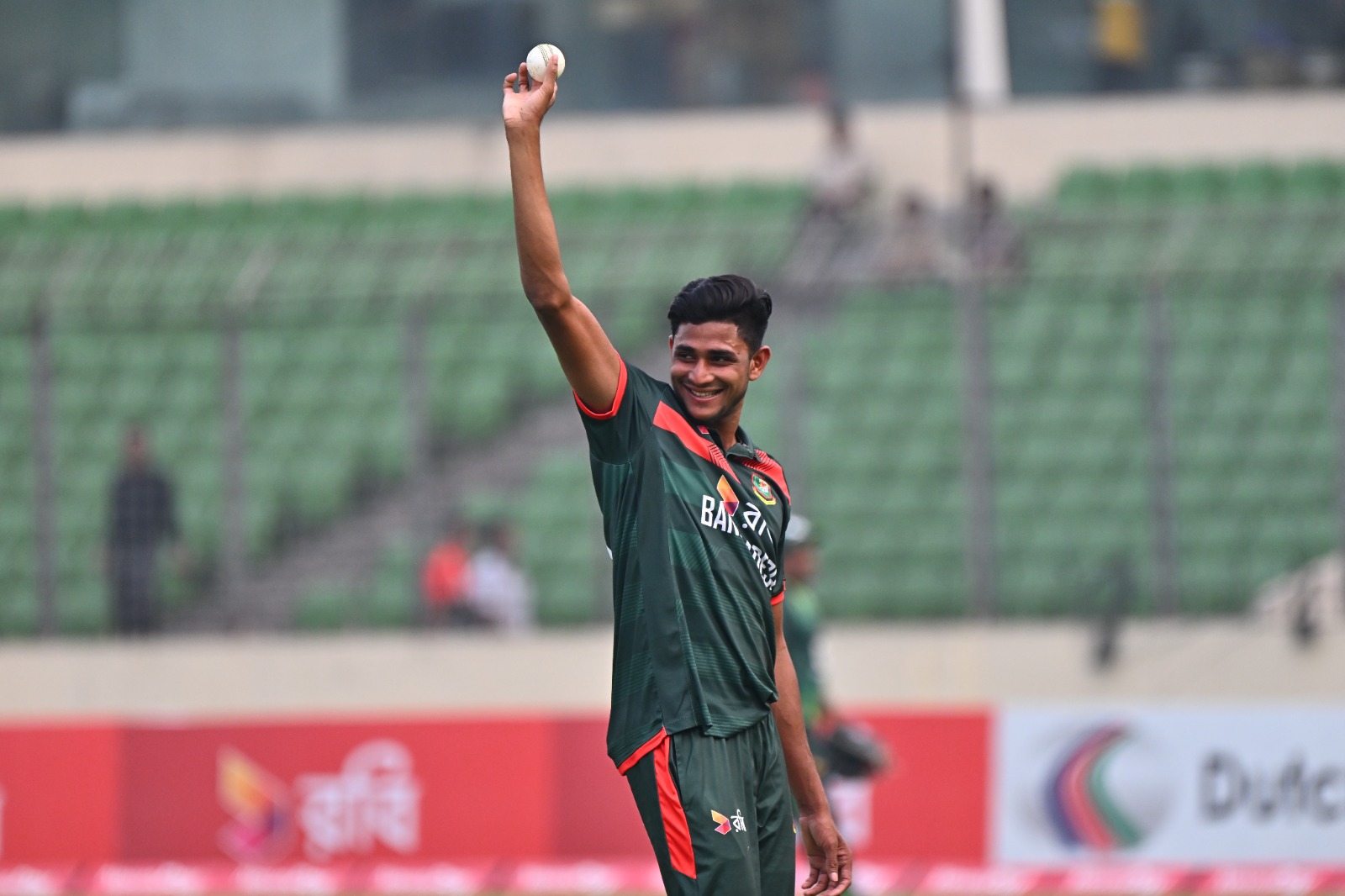 Nahid Rana’s fifer dismantles Pakistan’s batting lineup. ©BDCricTime