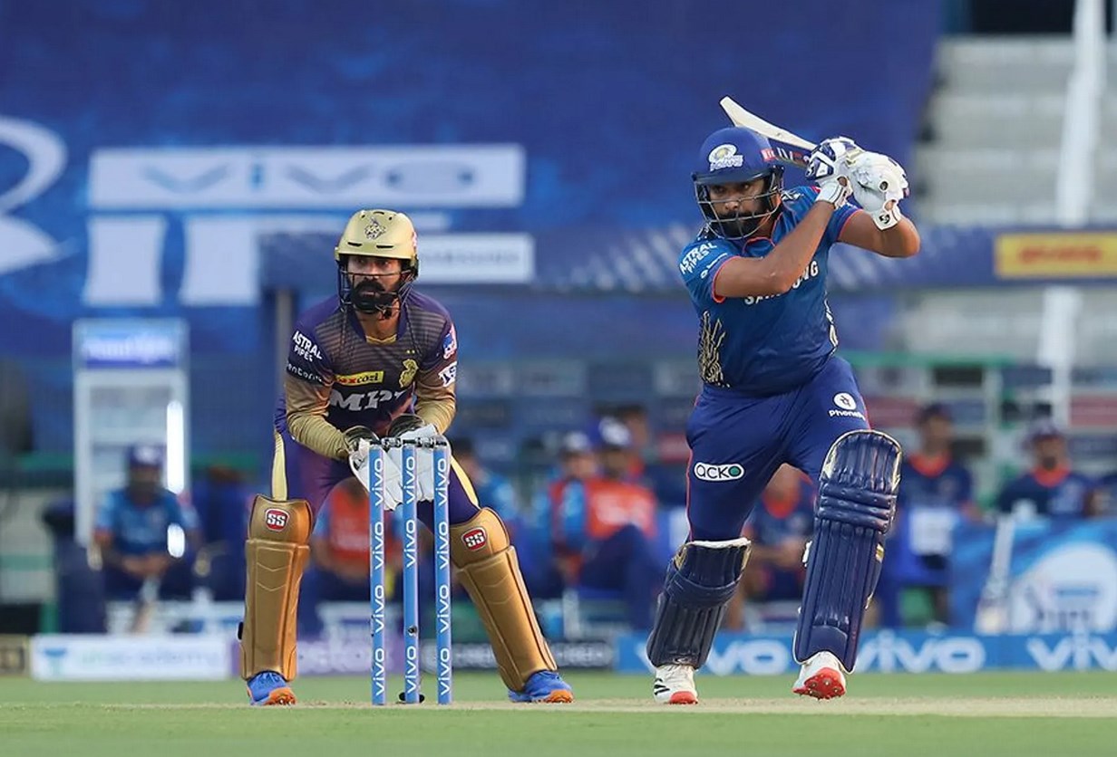 Rohit Sharma gives Mumbai Indians a flying start. Mumbai Indians vs Kolkata Knight Riders, Match 34 IPL 2021. ©BCCI