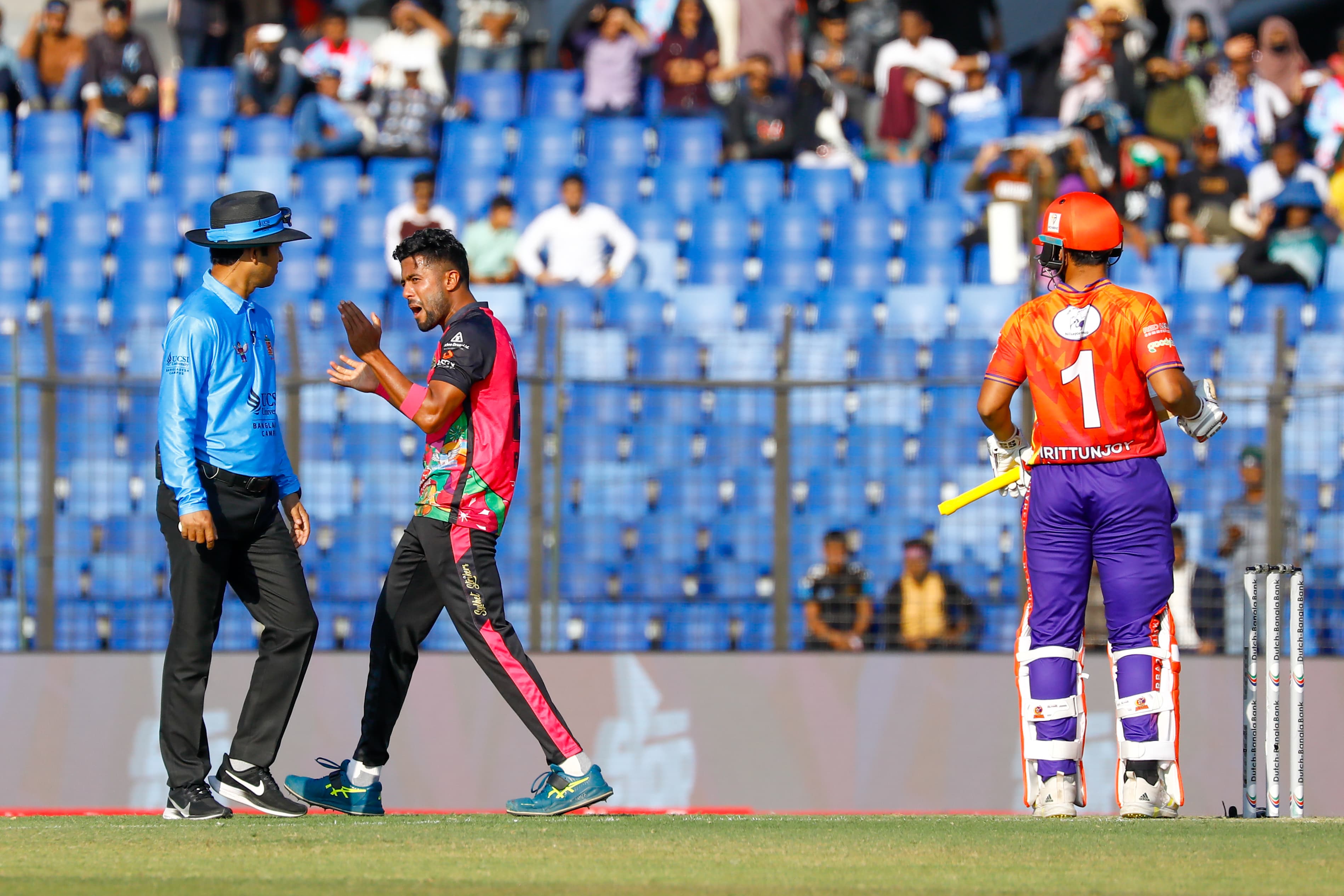 Ruyel Miah takes 3 wickets for Sylhet ©BDCricTime