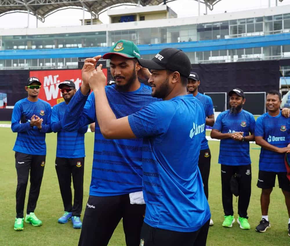 Shakib Al Hasan handed over the cap to debutant, Rishad Hossain