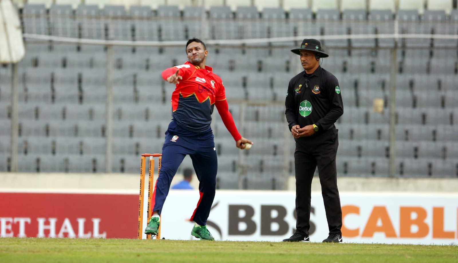 Shakib completes 400 T20 wickets