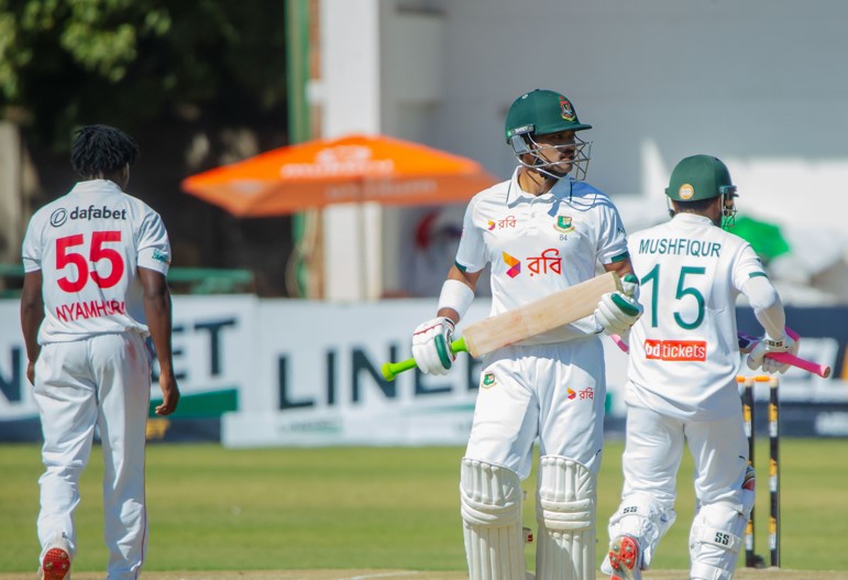 Simmons admits Bangladesh's batting cost them against Zimbabwe
