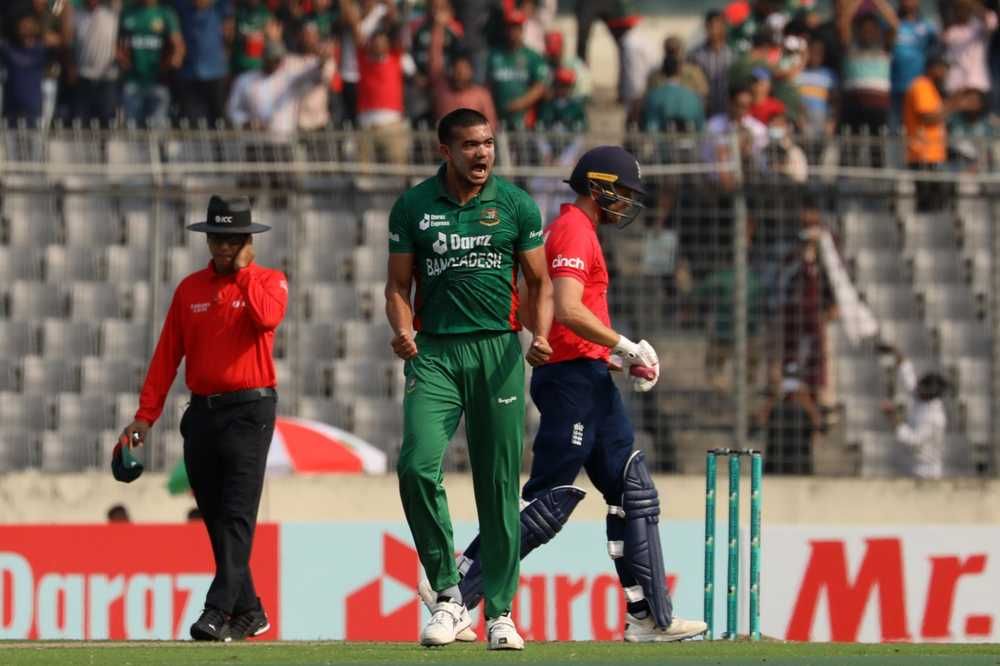 Taskin Ahmed picked up the wicket of Dawid Malan